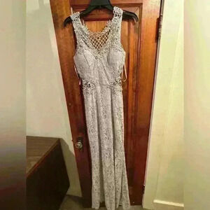 City Studio sliver dress size 3